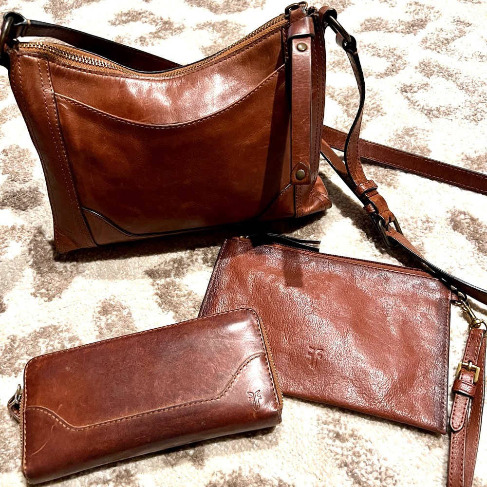 Frye Bundle